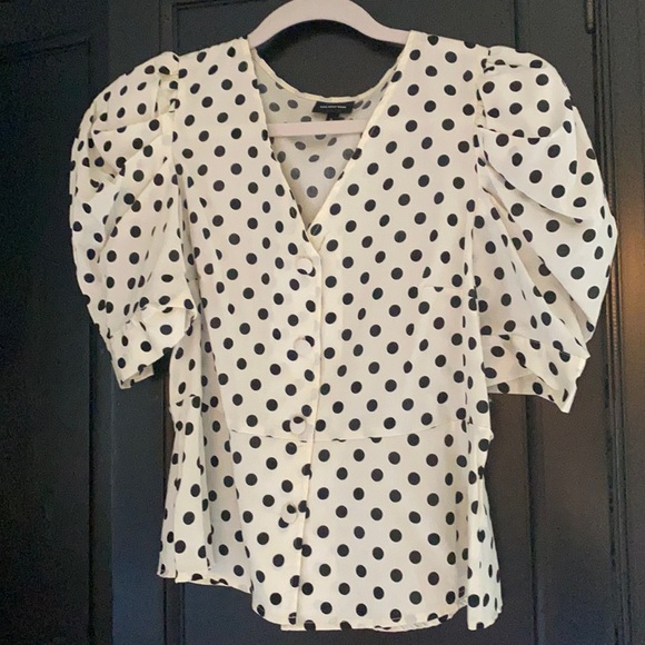 Who What Wear Tops - Who What Wear polka dot puff sleeve blouse